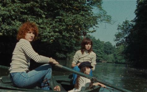 celine and julie going boating